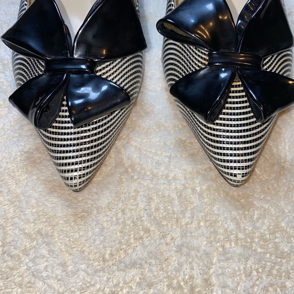 Butter Italy sling back kitten heels - Picture 3 of 5